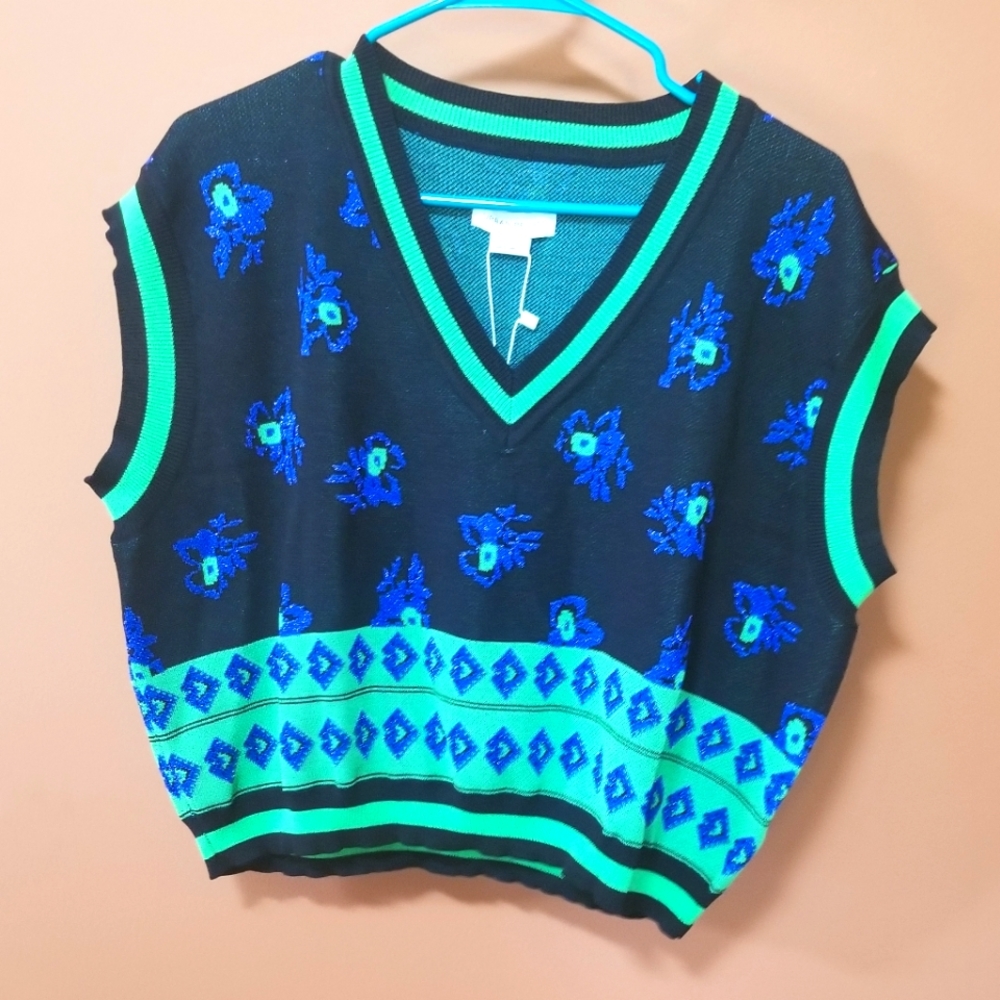 Funky metallic sweater vest NWT